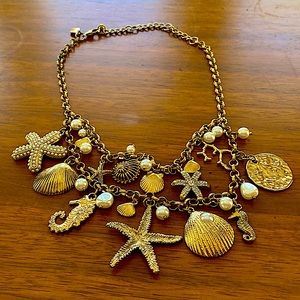 Costume Sea Shell Necklsce